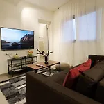 Daniel Luxury Apartment By Nimi Group